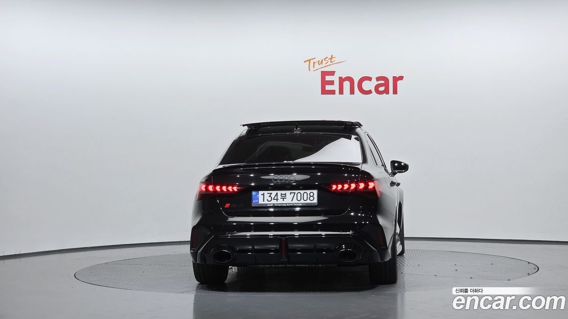 Audi RS3 2.5 TFSI Quattro, 2025