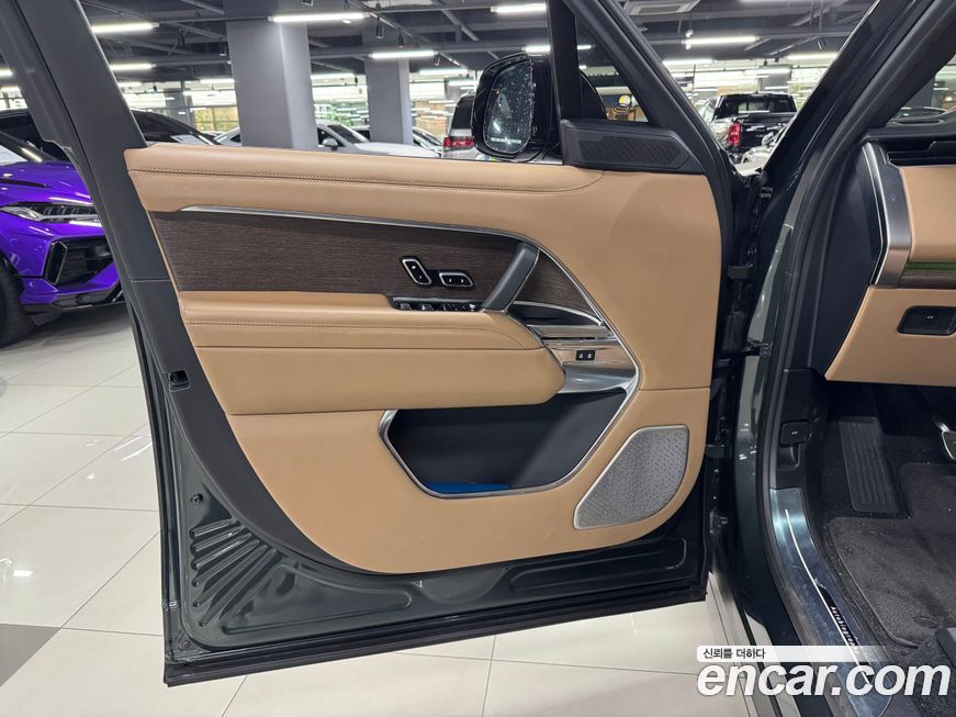 Land Rover Range Rover P530 Autobiography, 2023