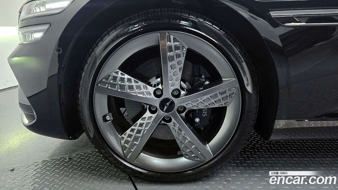 Genesis G80 Gasoline 2.5 Turbo AWD, 2025