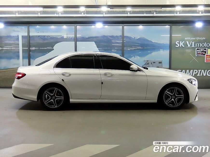 Mercedes-Benz E-Class E250 AMG Line, 2023