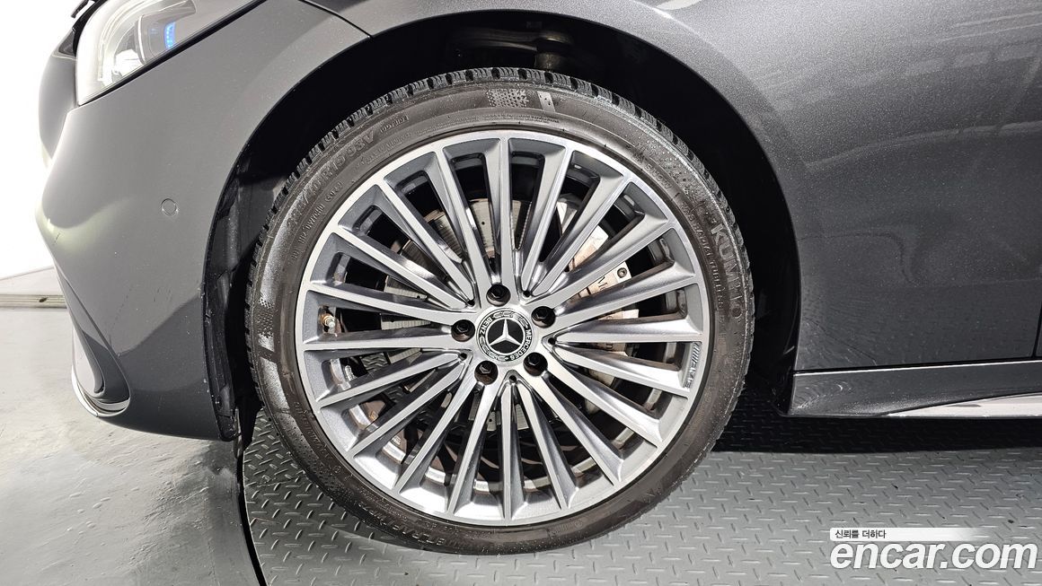 Mercedes-Benz C-Class C300 AMG Line, 2022