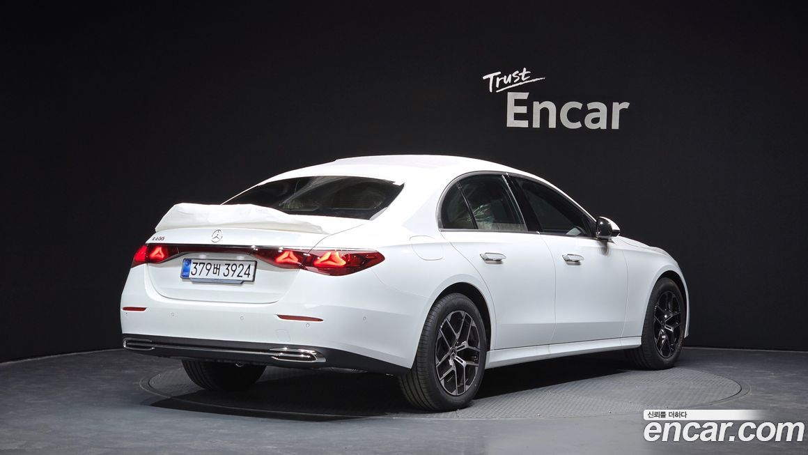 Mercedes-Benz E-Class E200 Avantgarde, 2026