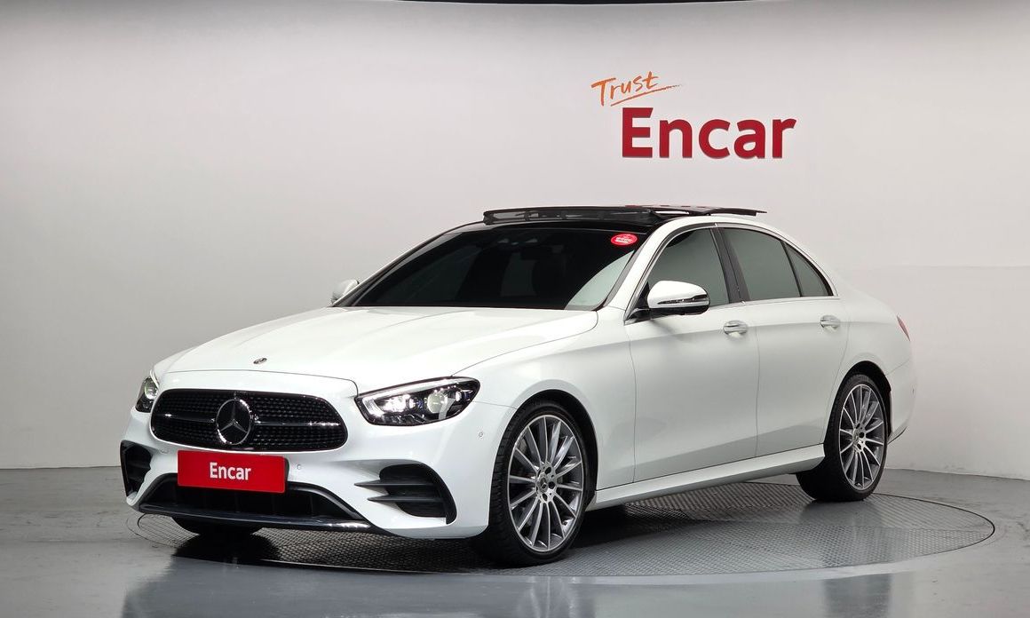 Mercedes-Benz E-Class E350 4MATIC AMG Line, 2022
