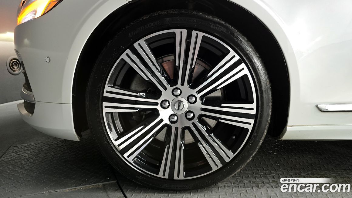 Volvo S90 B6 AWD Inscription, 2022