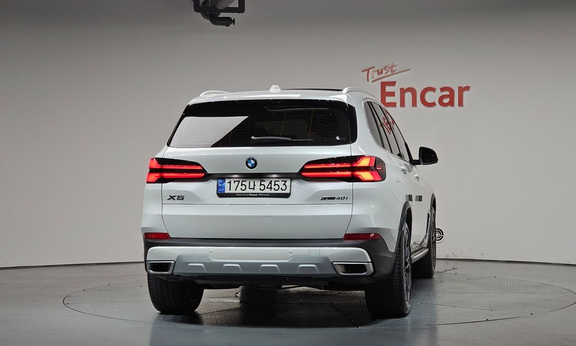 BMW X5 xDrive 40i xLine, 2024