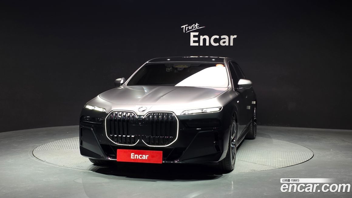BMW 7-Series 740i xDrive M Sport, 2024