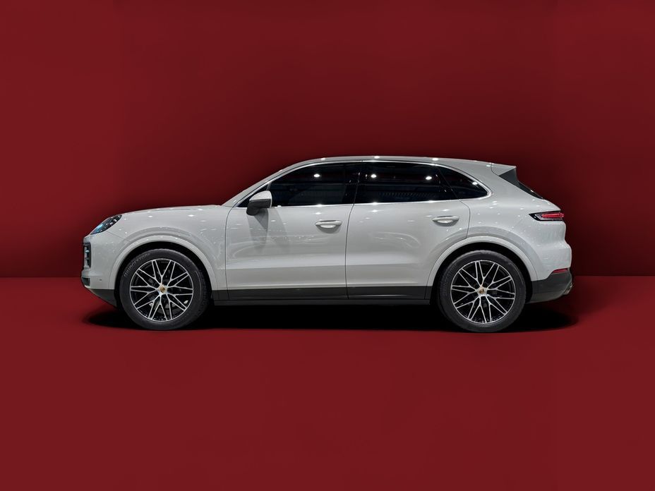 Porsche Cayenne 3.0, 2024