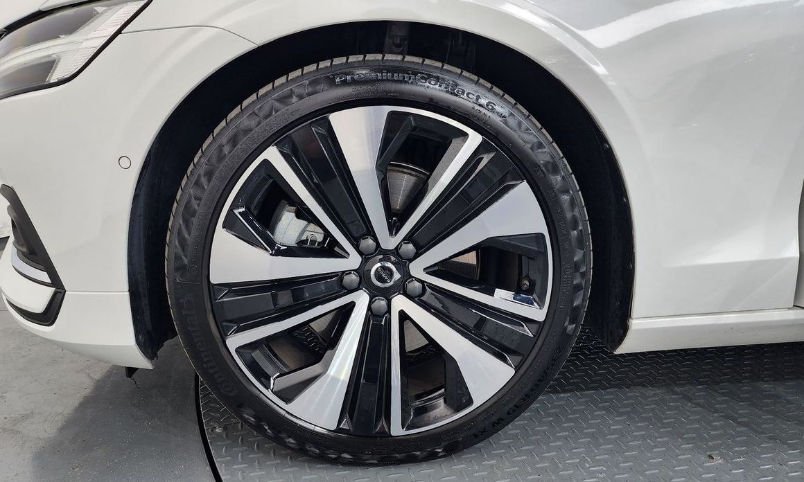 Volvo S60 B5 Ultimate Bright, 2024