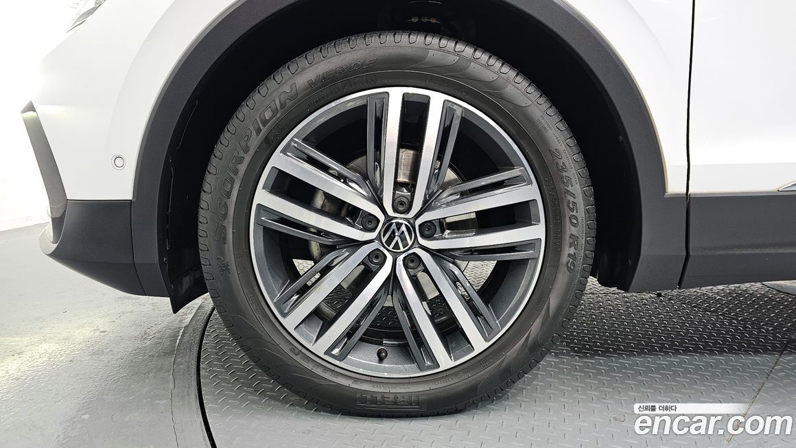 Volkswagen Tiguan 2.0 TDI Prestige, 2022