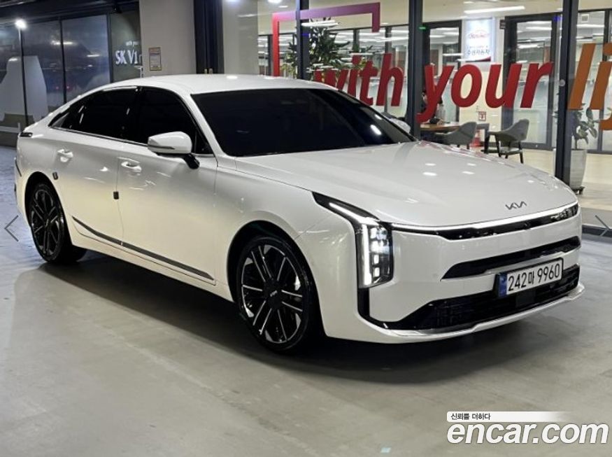 Kia K8 2.5 Gasoline 2WD, 2025