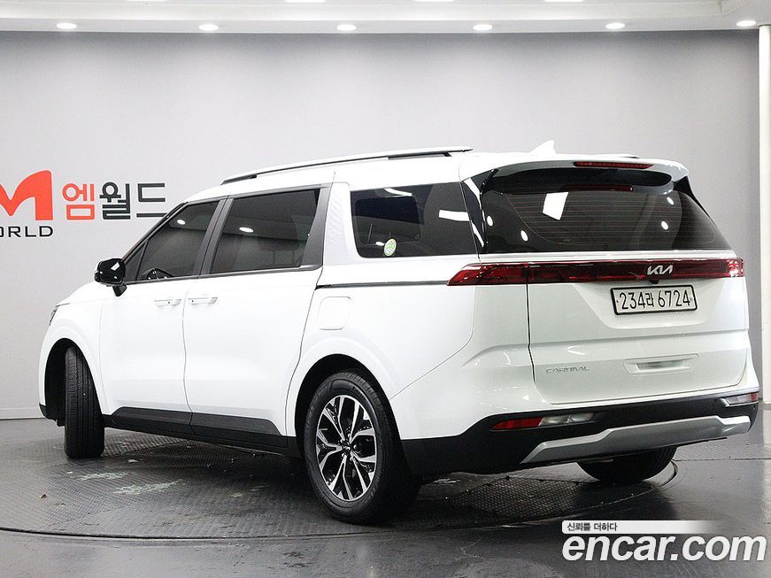 Kia Carnival 9-Seater Prestige, 2023