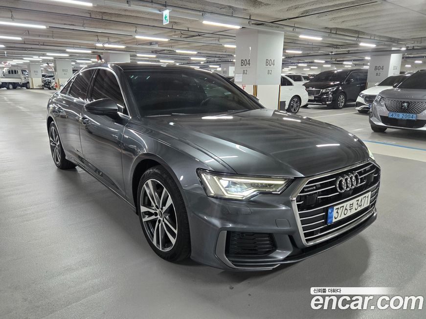 Audi A6 45 TFSI Quattro Premium, 2022