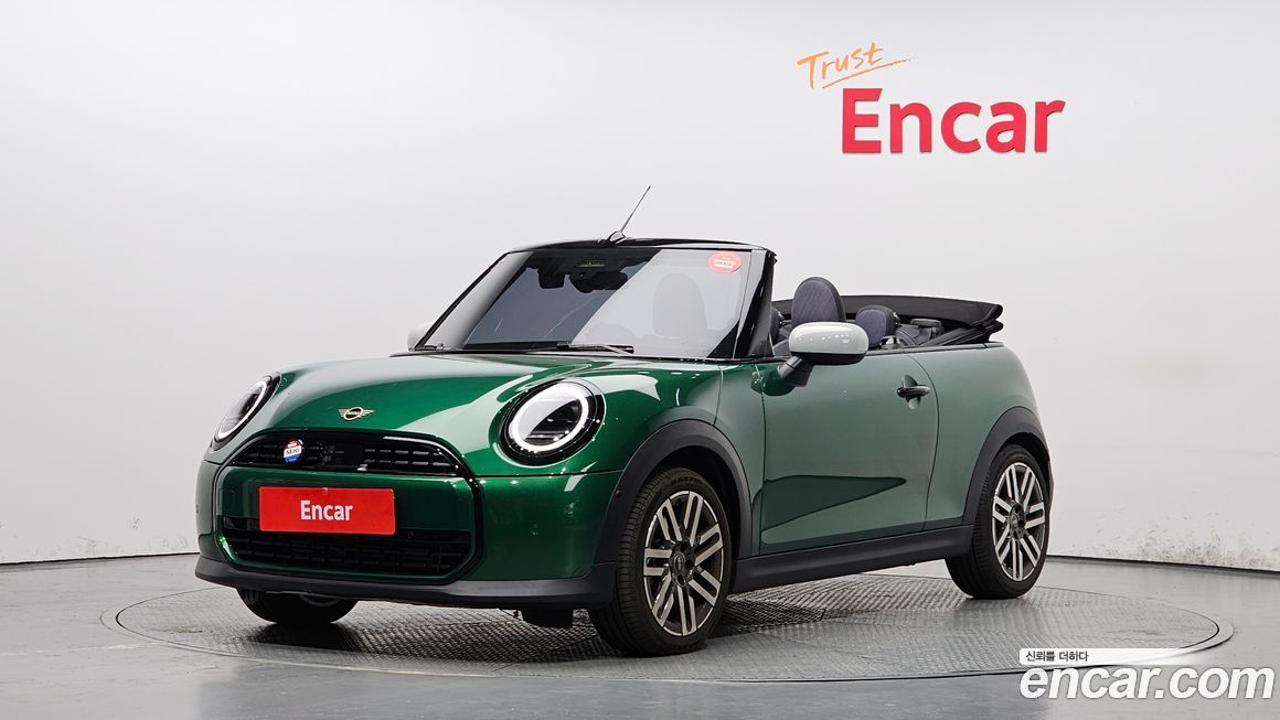 Mini Cooper Convertible Classic, 2025