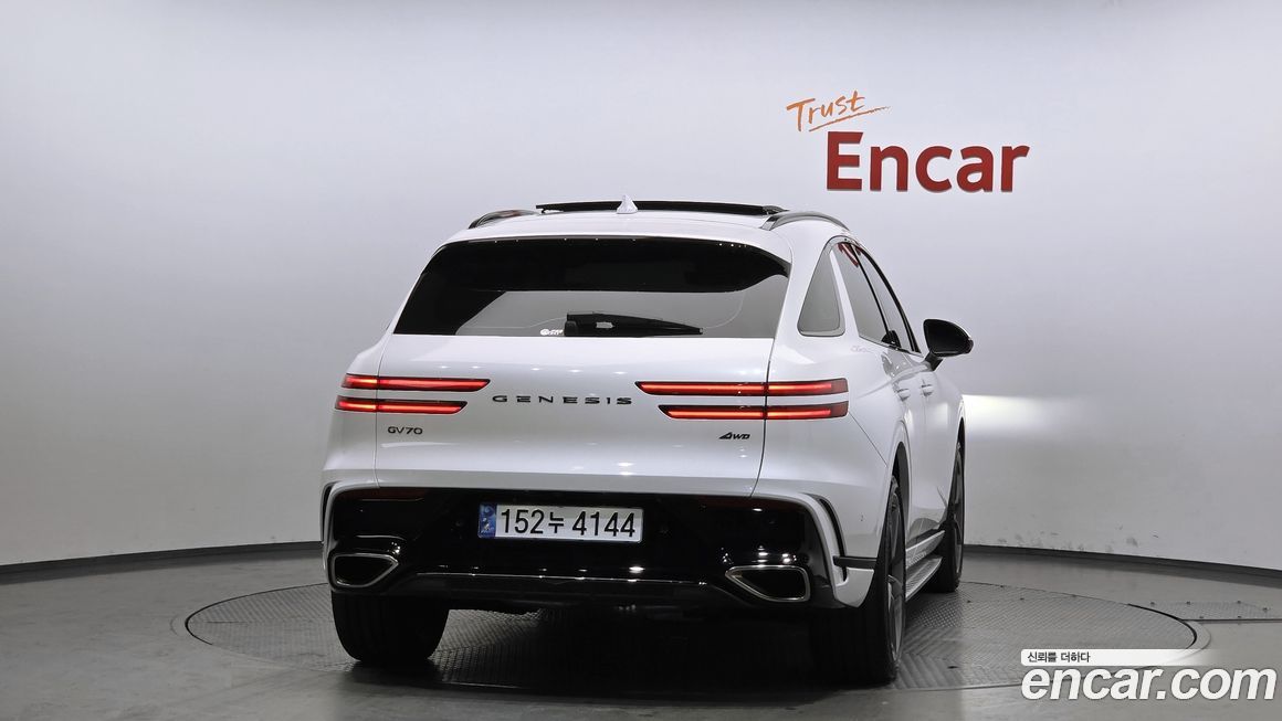 Genesis GV70 2.5T Gasoline AWD, 2025