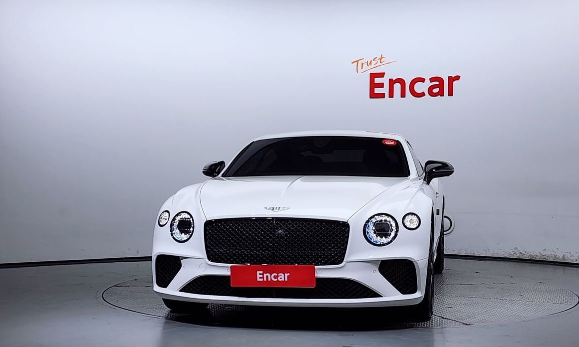 Bentley Continental 4.0 GTS, 2023