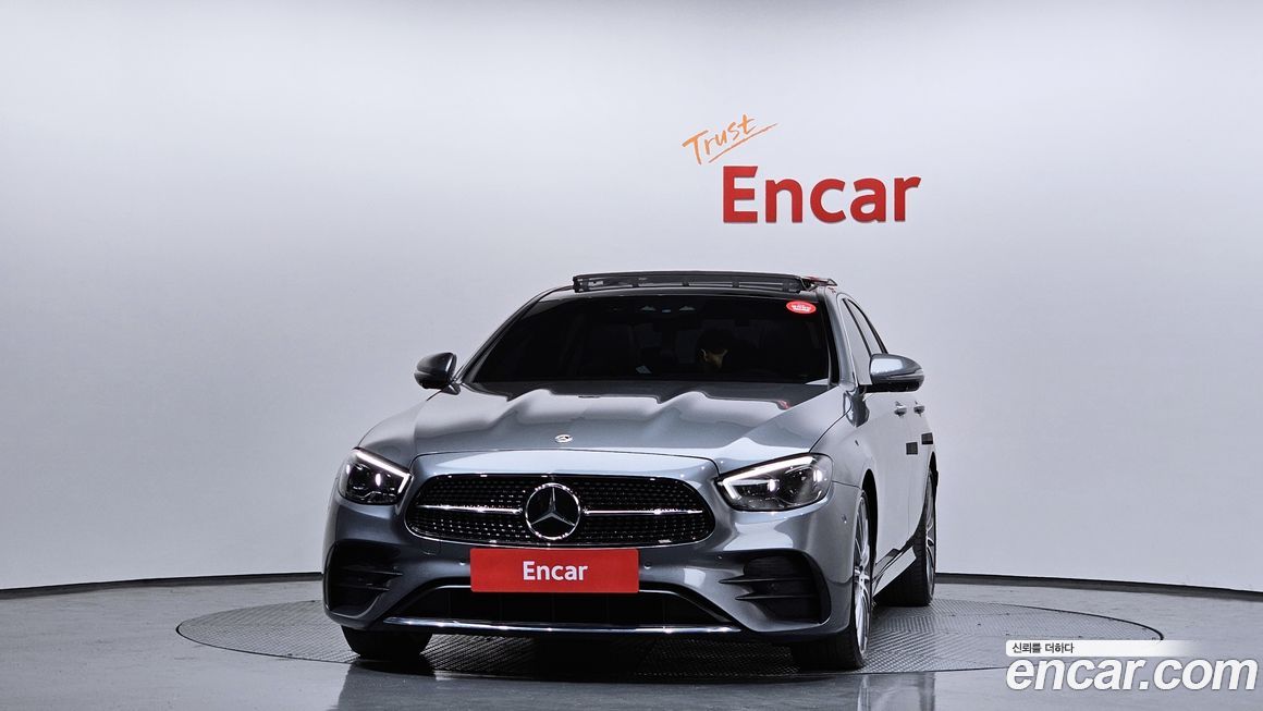 Mercedes-Benz E-Class E350 4MATIC AMG Line, 2022
