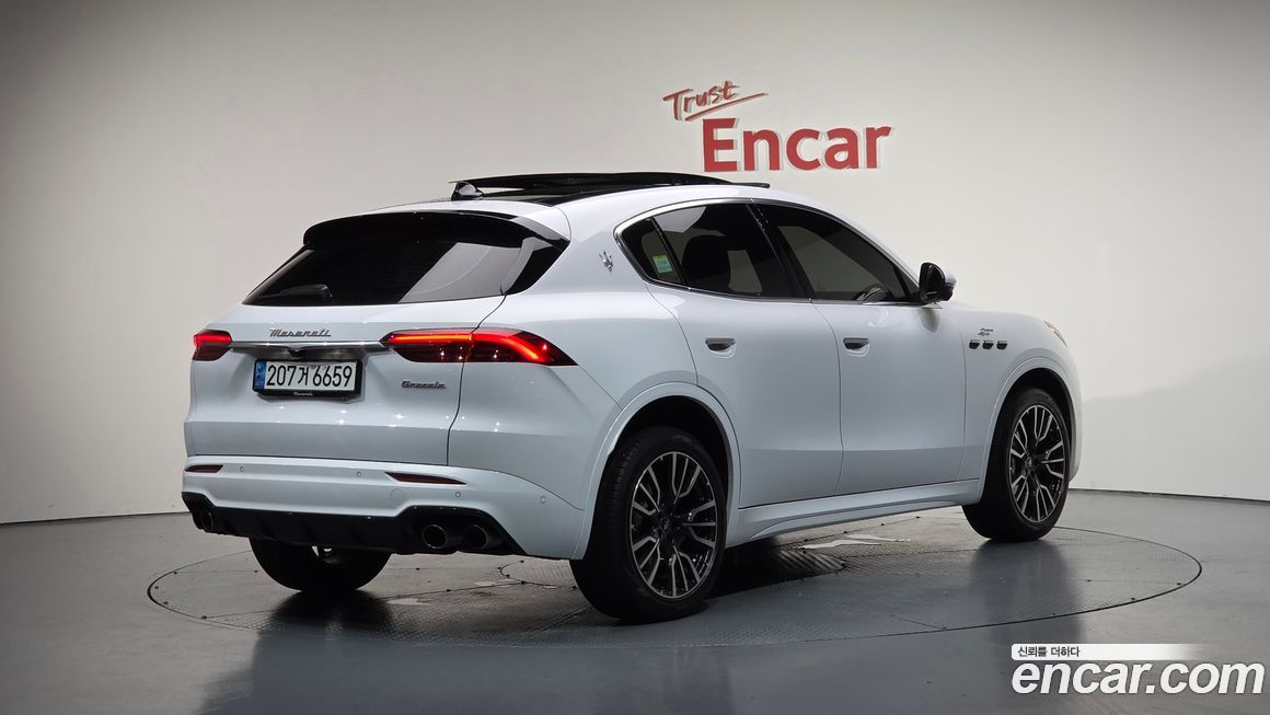 Maserati Grecale 2.0 AWD GT, 2023