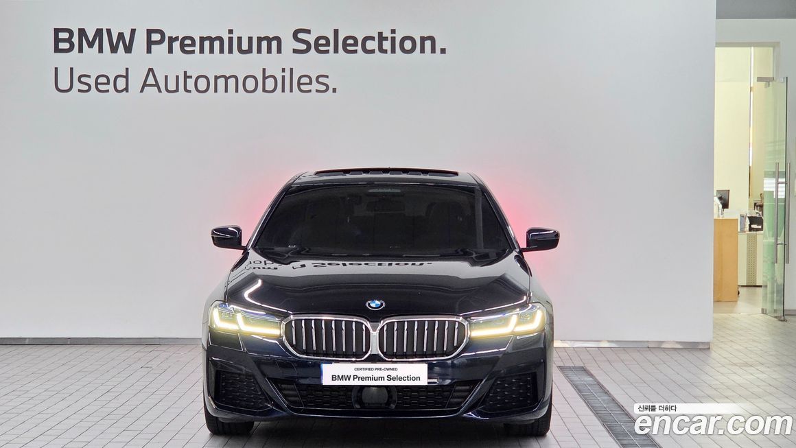 BMW 5-Series 530i M Sport Package, 2023