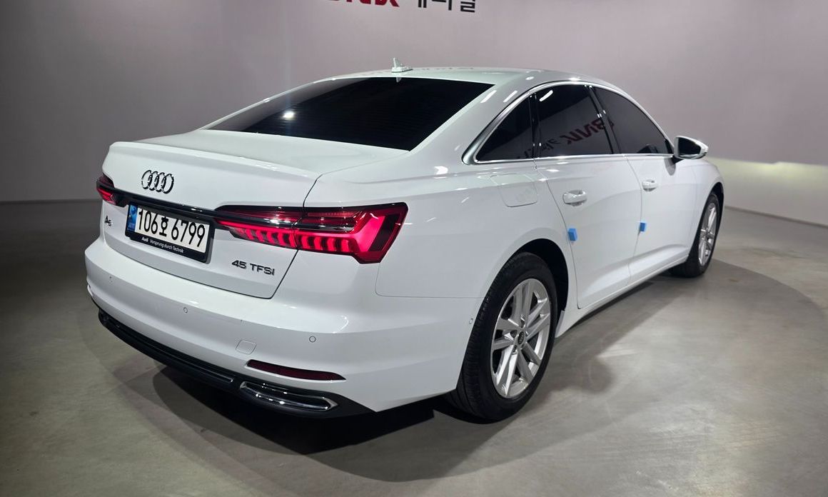 Audi A6 45 TFSI, 2023