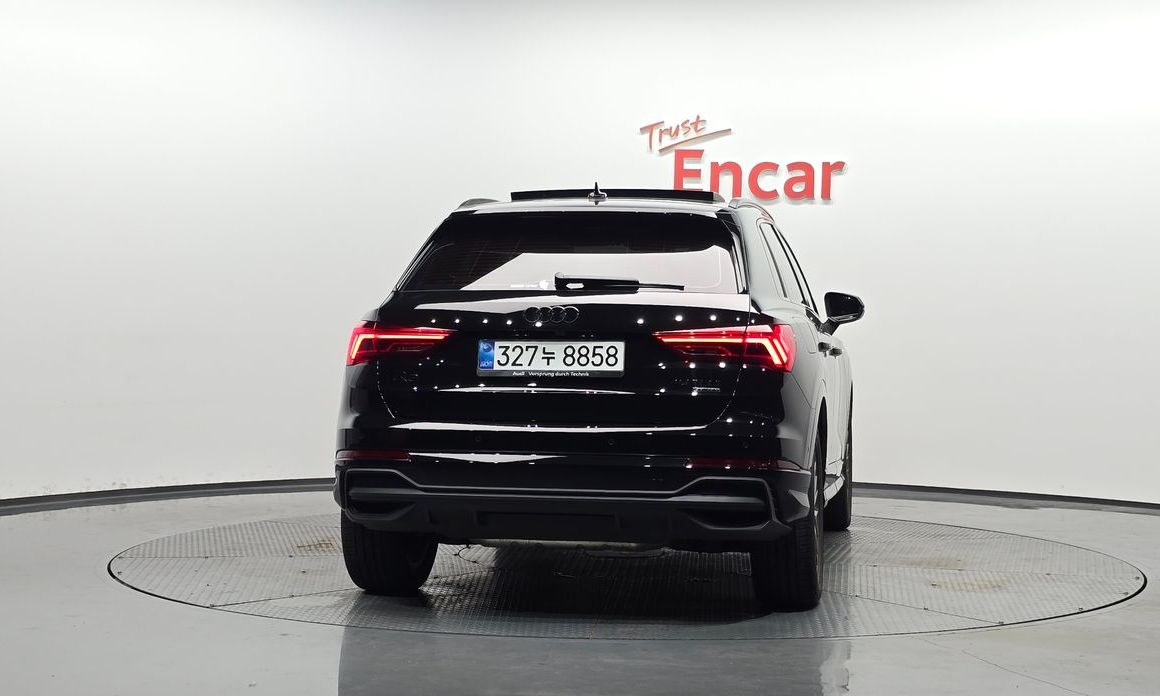 Audi Q3 40 TFSI Quattro Premium, 2025