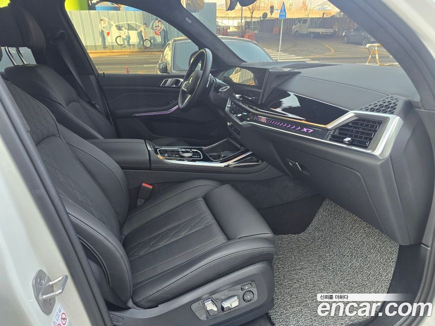 BMW X7 xDrive 40i M Sport 6STR, 2024