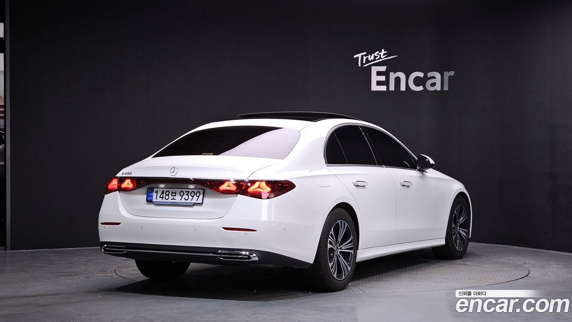 Mercedes-Benz E-Class E200 Avantgarde, 2025