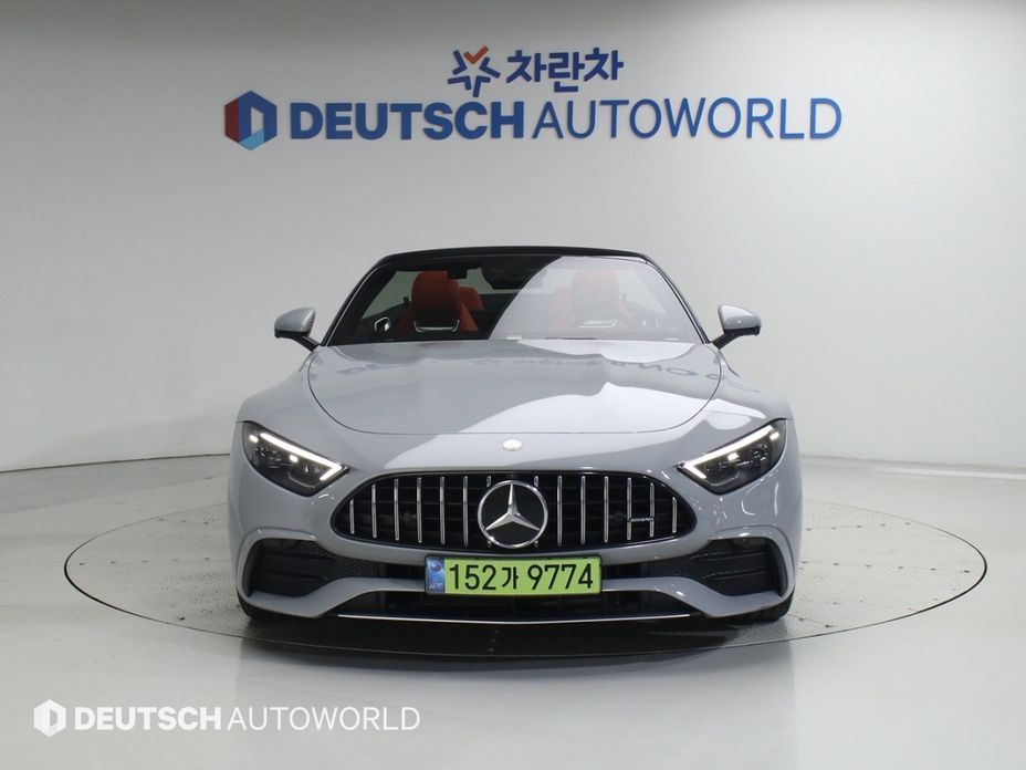Mercedes-Benz SL-Class AMG SL43, 2025