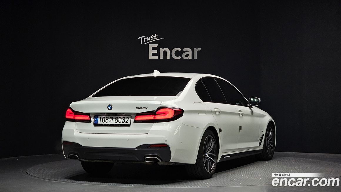 BMW 5-Series 520i M Sport, 2023