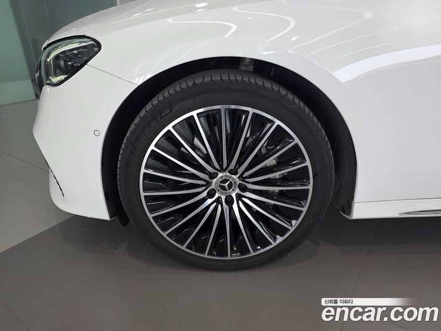 Mercedes-Benz E-Class E450 4MATIC, 2024