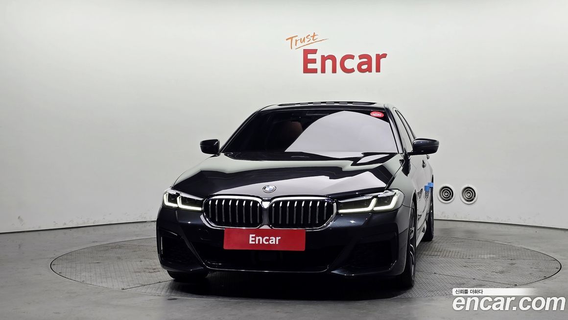 BMW 5-Series 520i M Sport, 2022