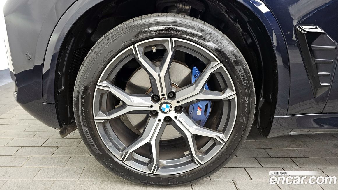 BMW X5 xDrive 40i M Sport, 2024