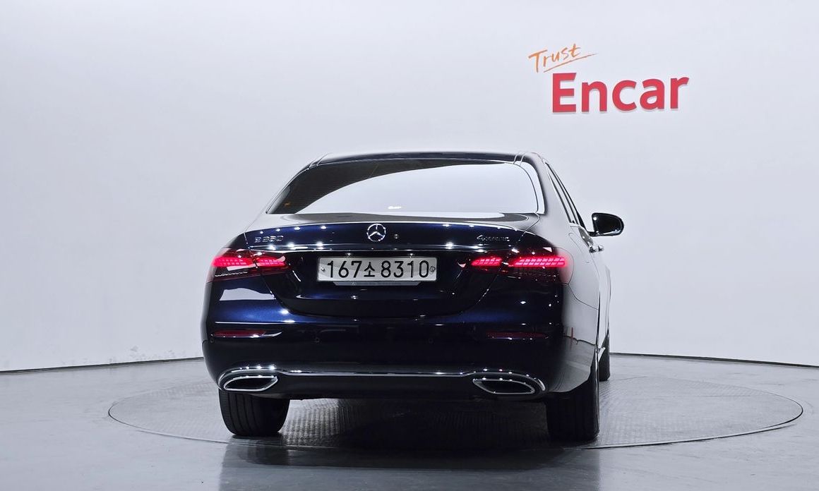 Mercedes-Benz E-Class E350 4MATIC Avantgarde, 2022