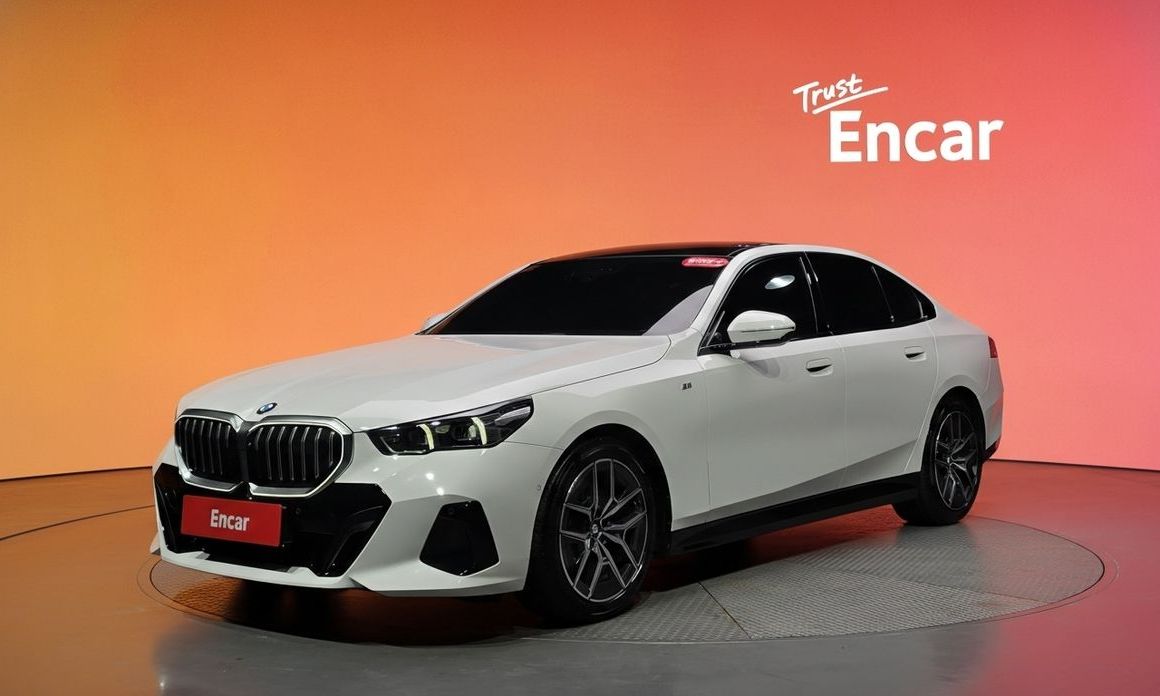 BMW 5-Series 523d xDrive M Sport, 2024