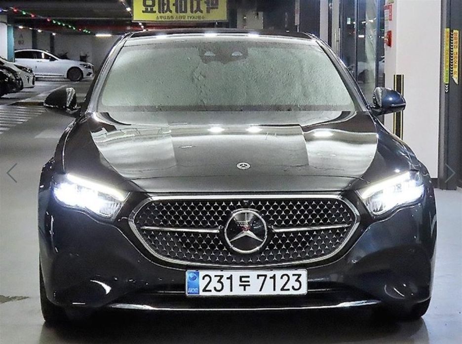 Mercedes-Benz E-Class E200 Avantgarde, 2024