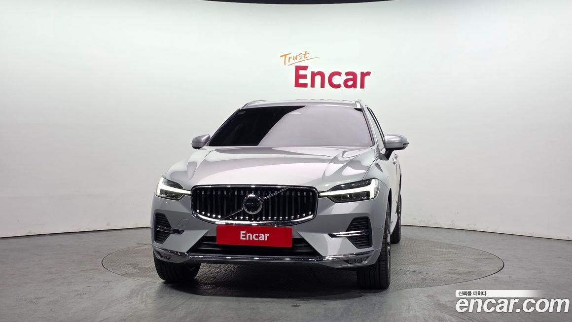 Volvo XC60 B6 Ultimate Bright, 2023