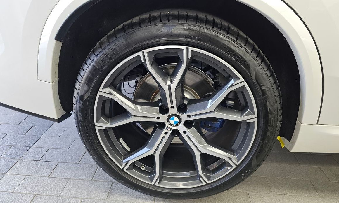 BMW X5 xDrive 40i M Sport, 2025