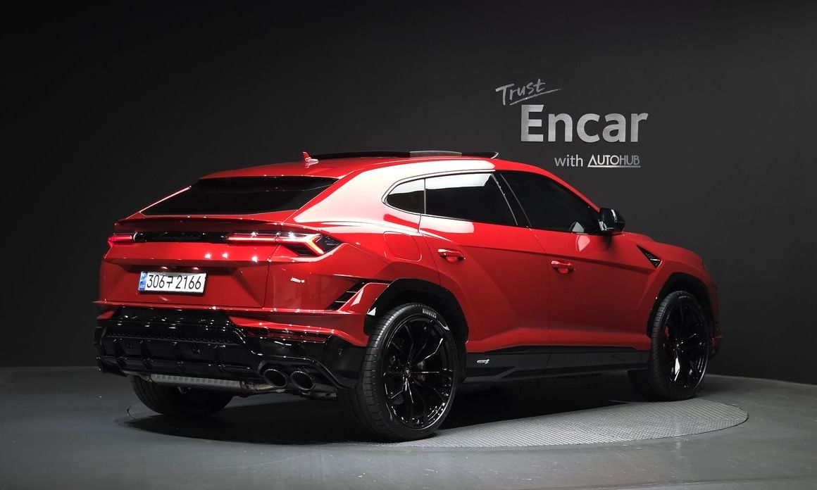 Lamborghini Urus 4.0 V8 S, 2024