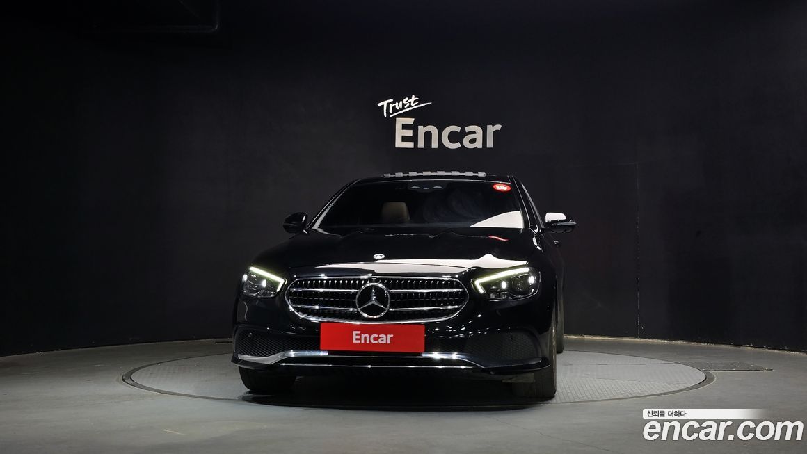 Mercedes-Benz E-Class E350 4MATIC Avantgarde, 2022