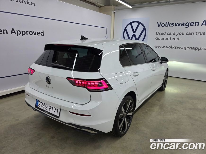 Volkswagen Golf 2.0 TDI Prestige, 2025