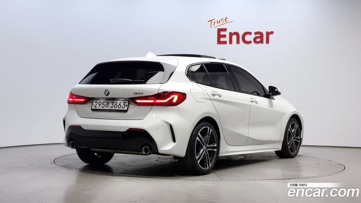 BMW 1-Series 120i M Sports, 2023