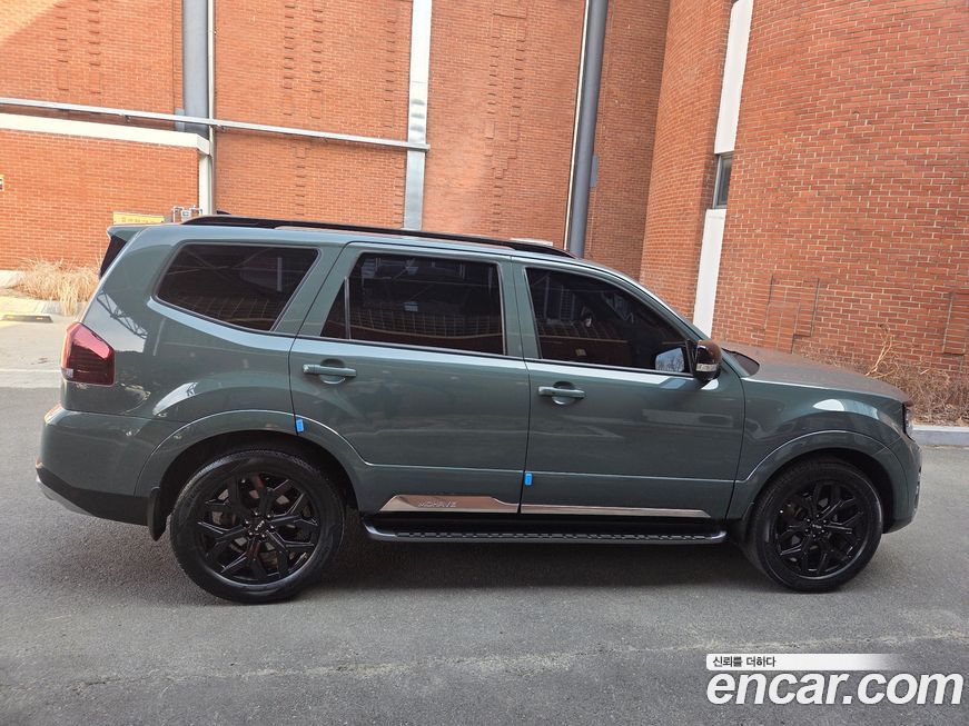 Kia Mohave Diesel 3.0 4WD 5-Seater, 2024