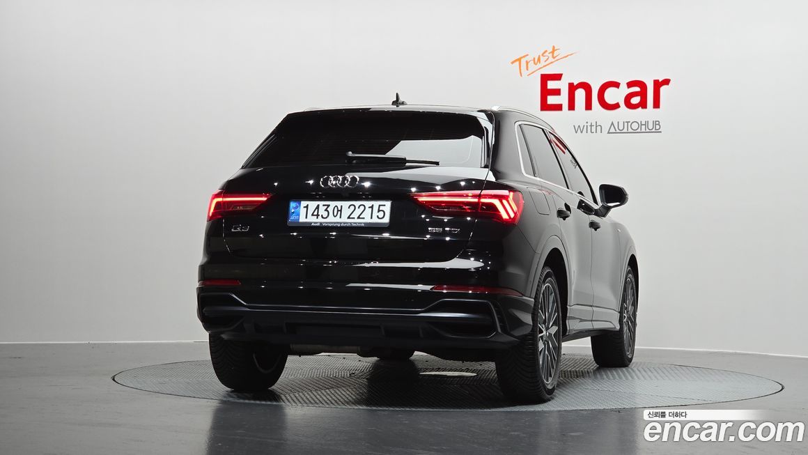 Audi Q3 35 TDI Premium, 2023