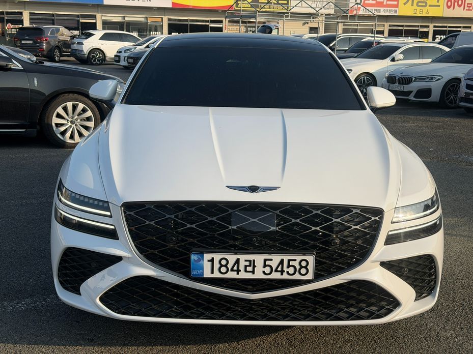 Genesis G80 Gasoline 2.5 Turbo AWD, 2025