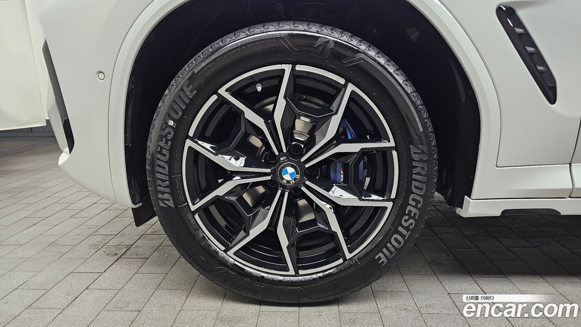 BMW X4 xDrive20i M Sport, 2024