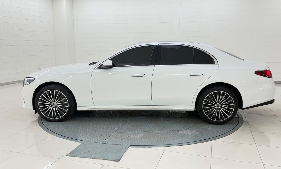 Mercedes-Benz E-Class E450 4MATIC Exclusive, 2025