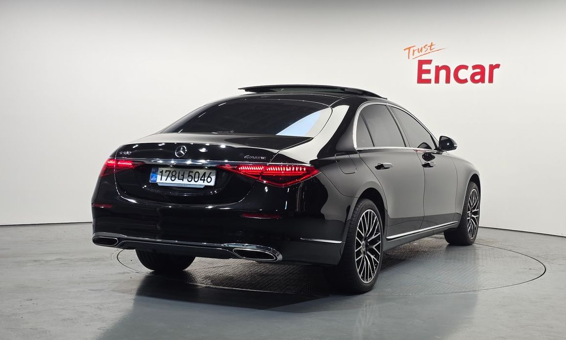 Mercedes-Benz S-Class S580L 4MATIC, 2025