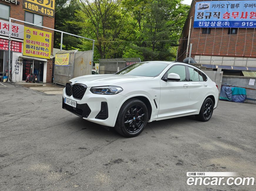 BMW X4 xDrive20i M Sports Pro, 2023