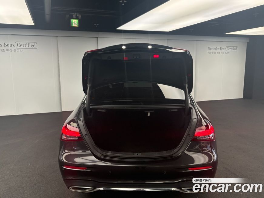 Mercedes-Benz E-Class E350 4MATIC AMG Line, 2022