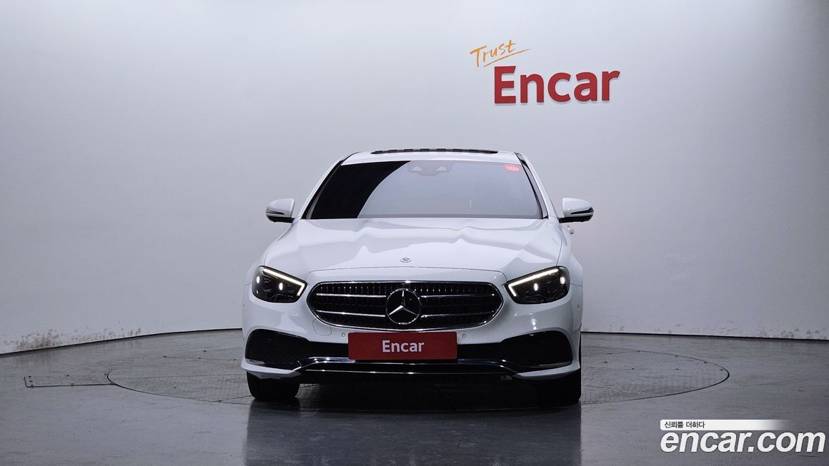 Mercedes-Benz E-Class E350 4MATIC Avantgarde, 2022