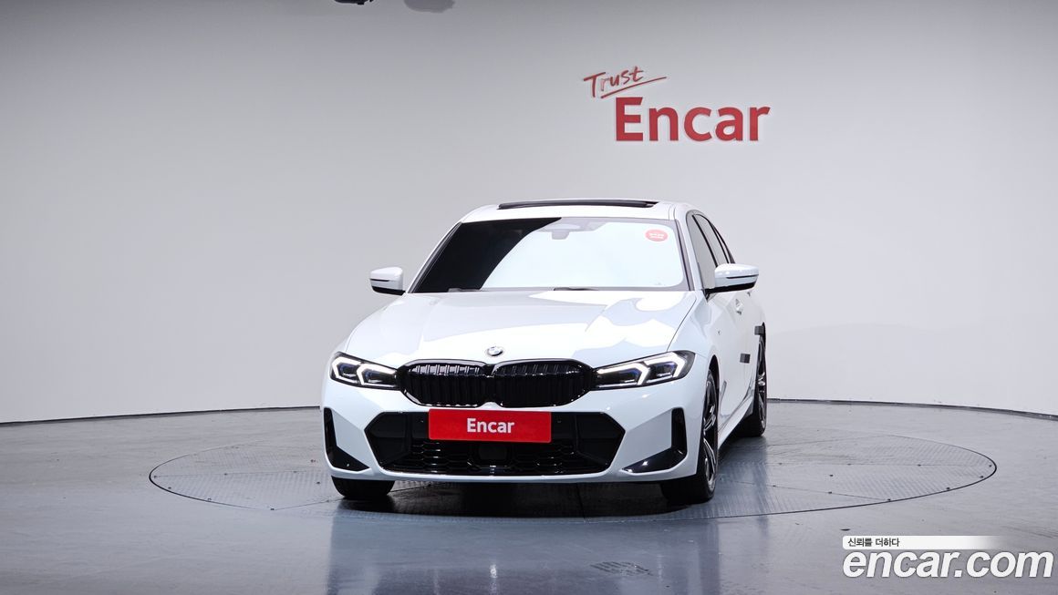 BMW 3-Series 320i M Sport, 2024